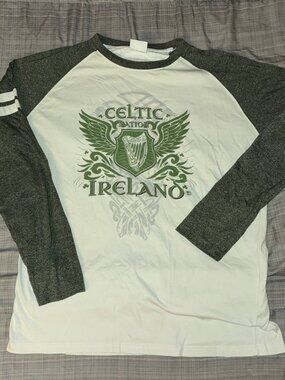 Traditional Craftwear Ireland Raglan Tee Womans Green White Celtic Harp - Sz XL